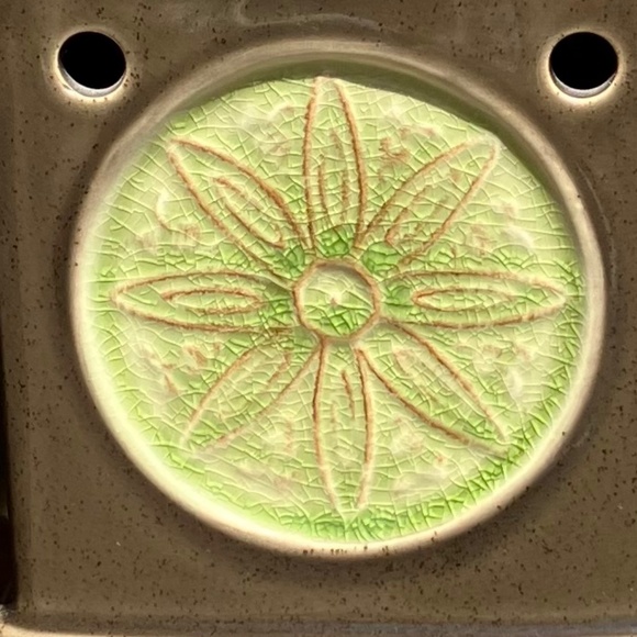 Scentsy Wax Warmer & Wax Cubes - Picture 12 of 12